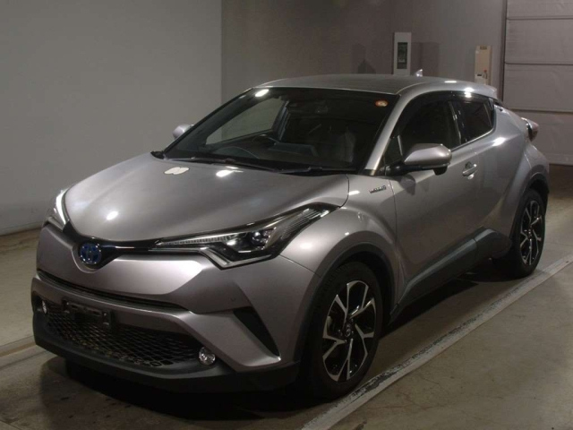 TOYOTA C-HR 2017