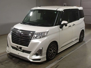 TOYOTA ROOMY 2019
