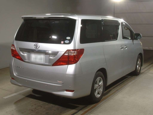 TOYOTA ALPHARD 2011