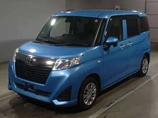 TOYOTA ROOMY 2016