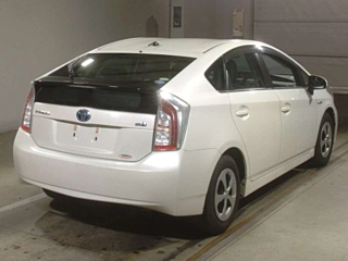 TOYOTA PRIUS 2014