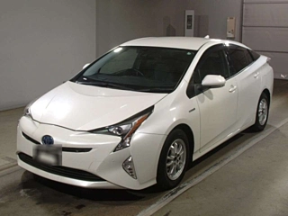 TOYOTA PRIUS 2016