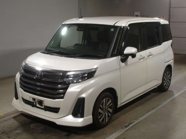TOYOTA ROOMY 2020
