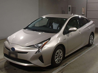 TOYOTA PRIUS 2018