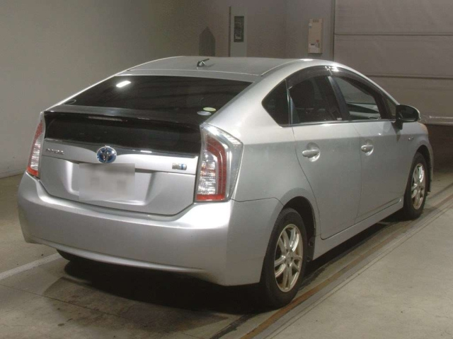 TOYOTA PRIUS 2013