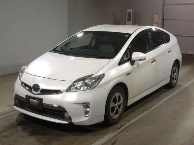 TOYOTA PRIUS PHV 2012