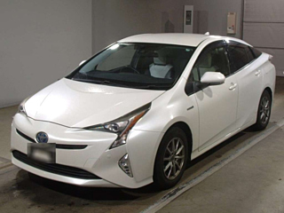 TOYOTA PRIUS 2016