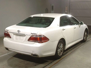 TOYOTA CROWN 2012