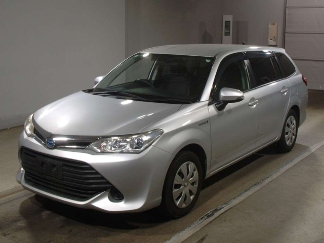 TOYOTA COROLLA FIELDER 2016
