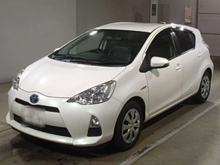 TOYOTA AQUA 2014