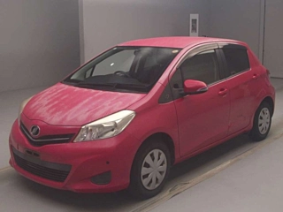 TOYOTA VITZ 2014