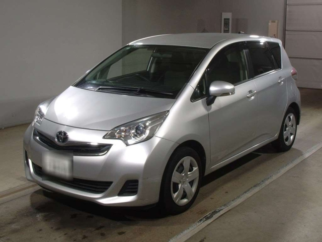 TOYOTA RACTIS 2016