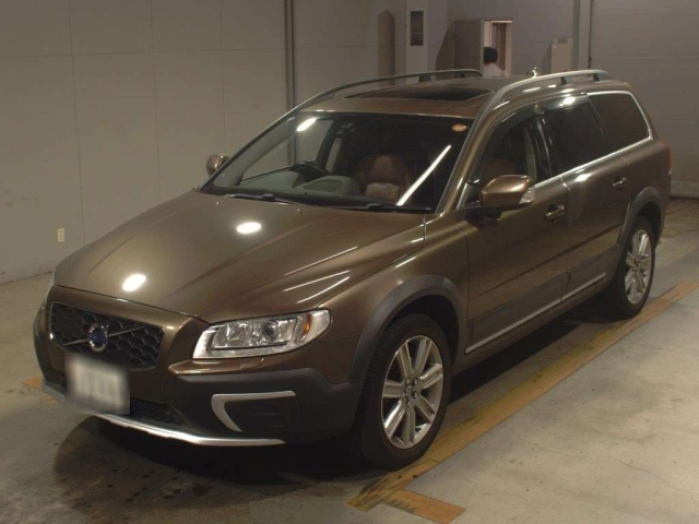 VOLVO XC70 2016