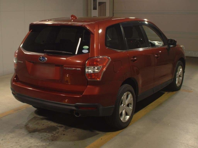 SUBARU FORESTER 2015