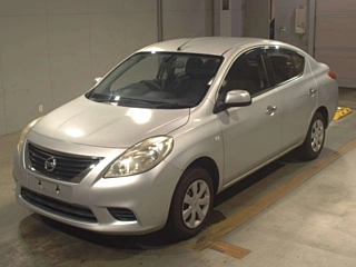 NISSAN LATIO 2013