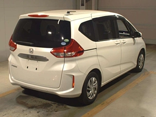 Заказать HONDA FREED