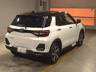 Заказать TOYOTA RAIZE