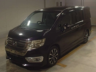 HONDA STEP WAGON 2013
