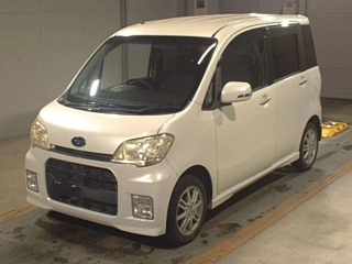SUBARU LUCRA 2010