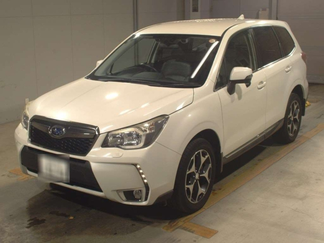 SUBARU FORESTER 2015