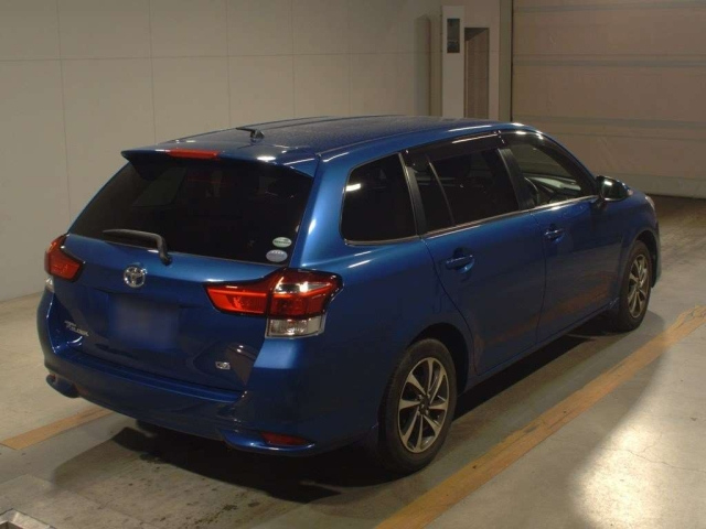 TOYOTA COROLLA FIELDER 2015