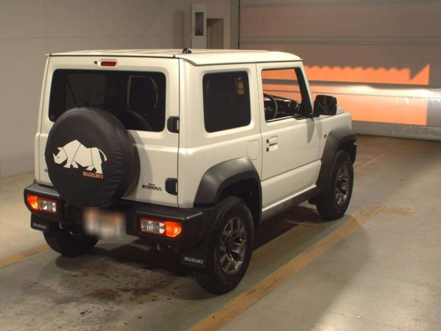 SUZUKI JIMNY SIERRA 2023