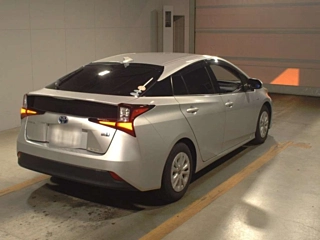 TOYOTA PRIUS 2020