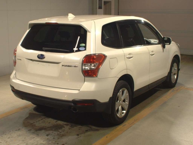 SUBARU FORESTER 2015