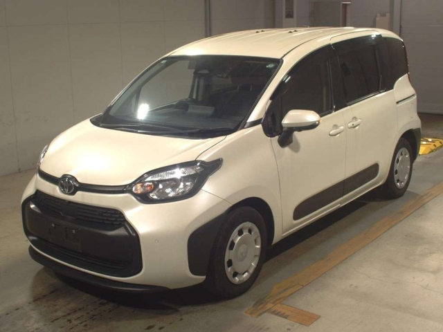 TOYOTA SIENTA 2024