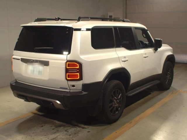 TOYOTA LAND CRUISER 2025