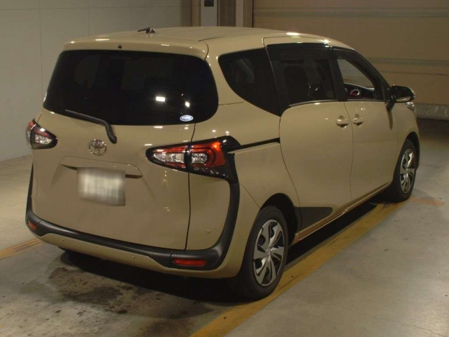 TOYOTA SIENTA 2021