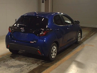 TOYOTA YARIS 2021