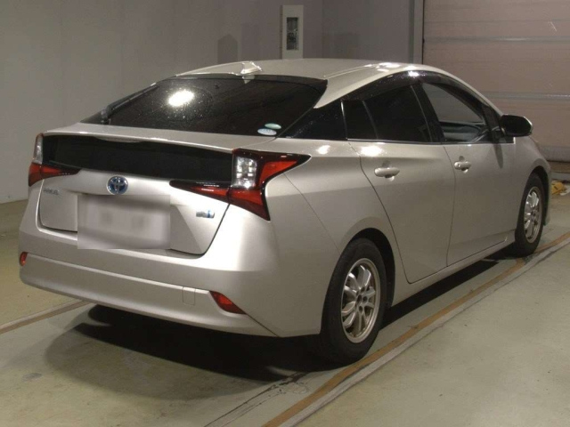 TOYOTA PRIUS 2019