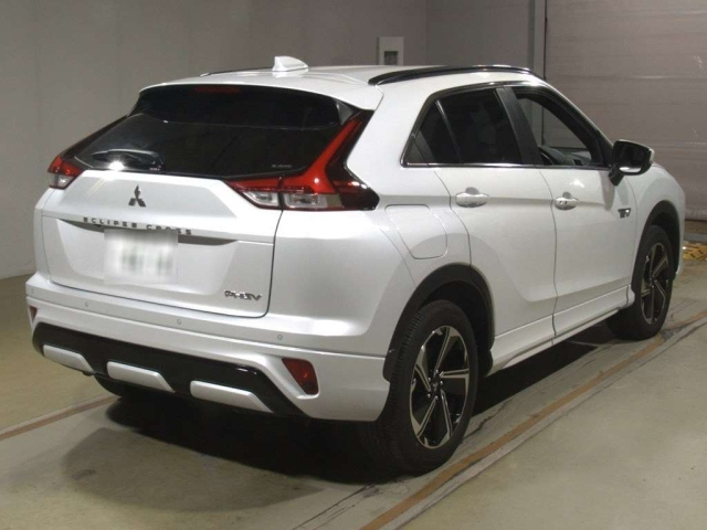 MITSUBISHI ECLIPSE CROSS 2023