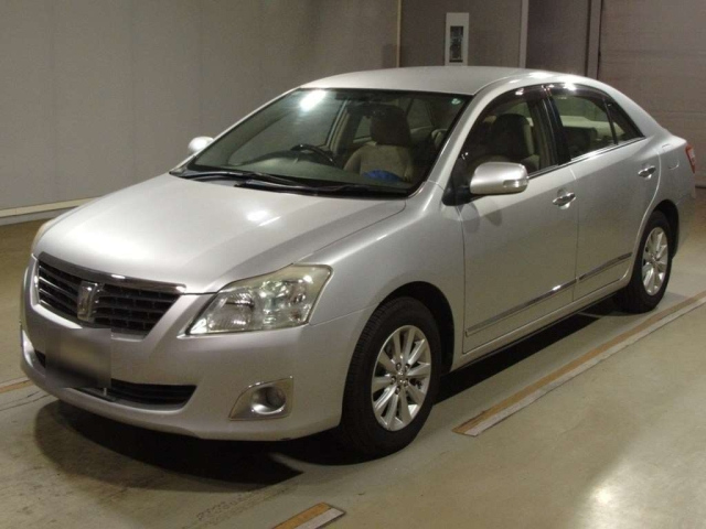 TOYOTA PREMIO 2011