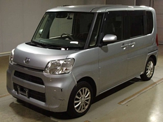 DAIHATSU TANTO 2018