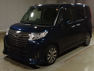 TOYOTA ROOMY 2017
