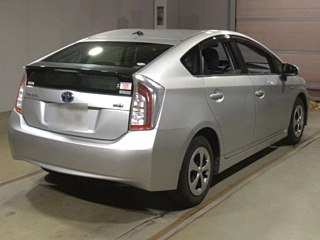 TOYOTA PRIUS 2014