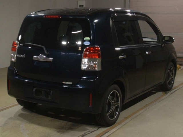 TOYOTA SPADE 2018