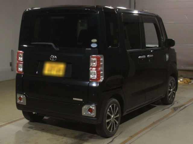 DAIHATSU WAKE 2017