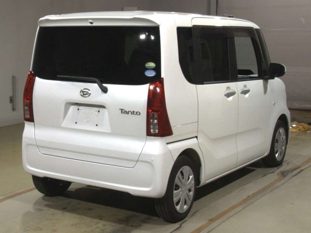 DAIHATSU TANTO 2020