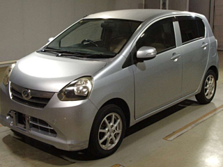 DAIHATSU MIRA E S 2012
