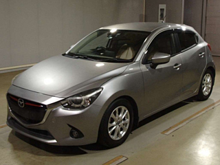 MAZDA DEMIO 2015