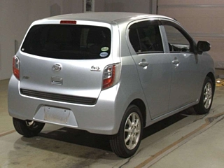 DAIHATSU MIRA E S 2012