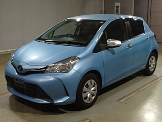 TOYOTA VITZ 2015