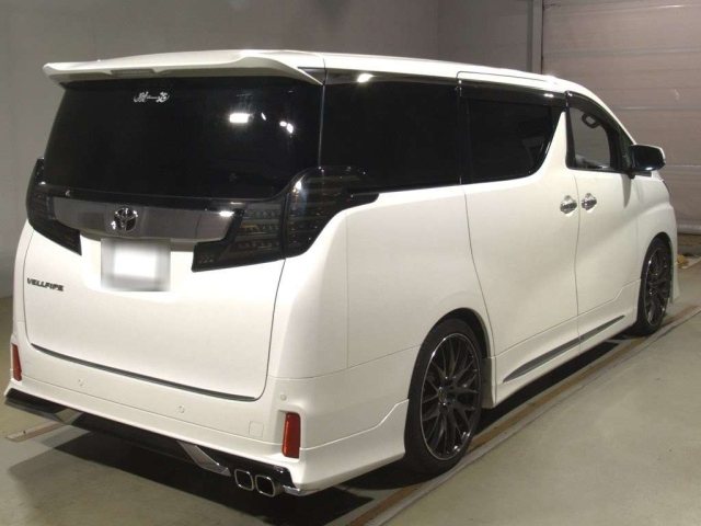 TOYOTA VELLFIRE 2016