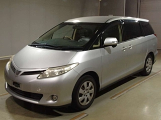 TOYOTA ESTIMA 2013
