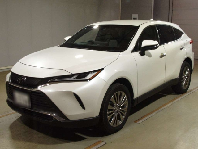 TOYOTA HARRIER 2022