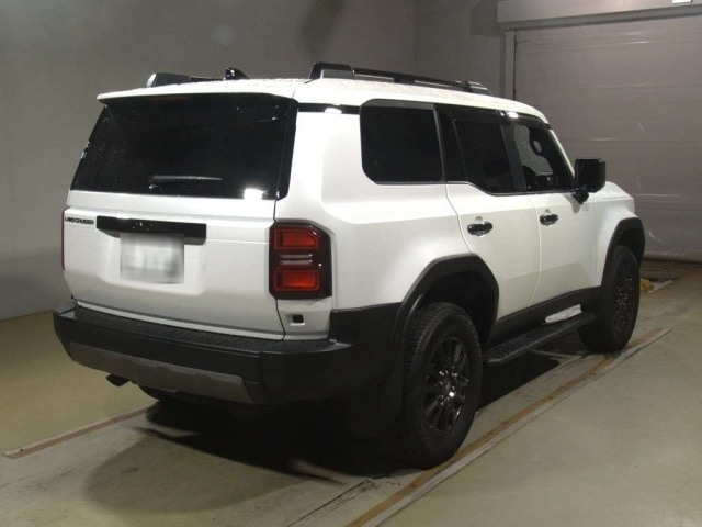 TOYOTA LAND CRUISER 2024