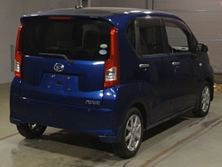 DAIHATSU MOVE 2015